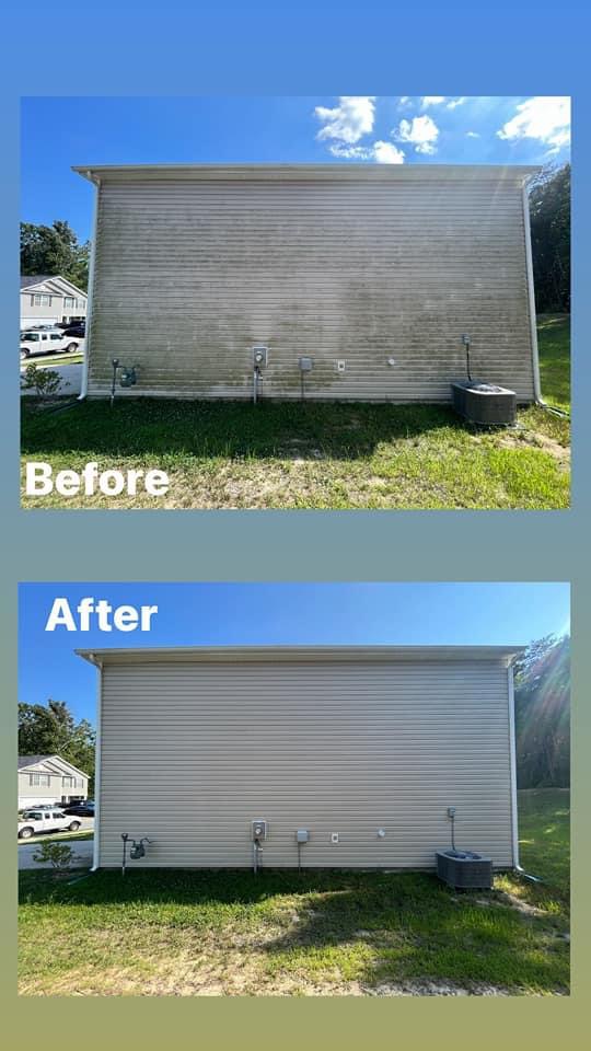 Before and after house washing by Stoltz Pressure Washing
